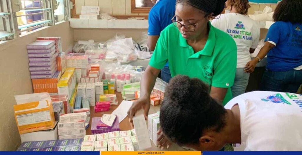 Dr Hans Humbold A. Charles1