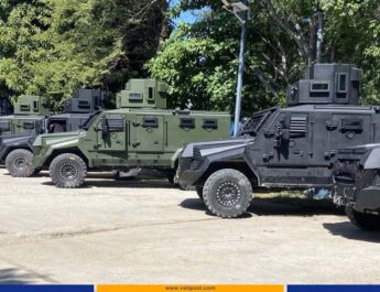 Le Canada remet dix véhicules blindés à la PNH