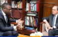 François Hollande à l’Ambassade d’Haïti pour des échanges sur la situation du pays avec l’ambassadeur Louino Volcy