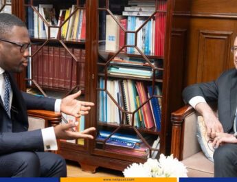 François Hollande à l’Ambassade d’Haïti pour des échanges sur la situation du pays avec l’ambassadeur Louino Volcy