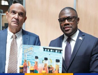 Mondial du Rhum 2026 : Haïti décroche le Grand Prix Terroir, Louino Volcy met en avant le savoir-faire national et valorise le rhum, la culture et le patrimoine haïtiens